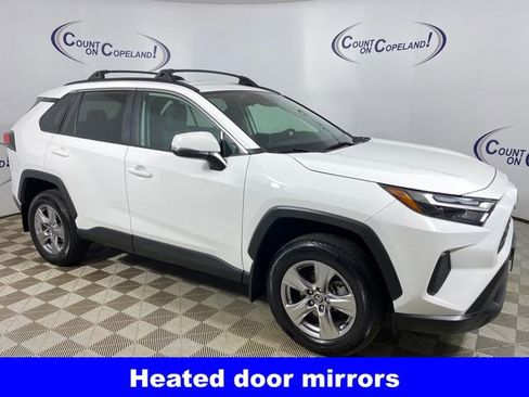 Used 2023 Toyota RAV4 XLE AWD/4WD image 10