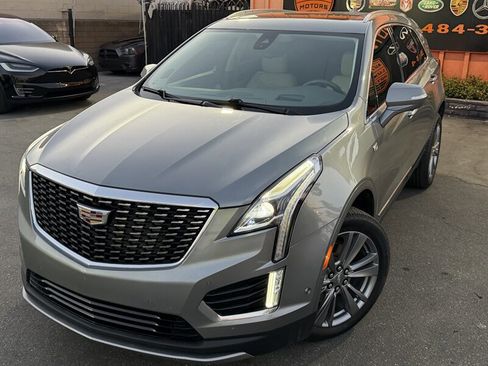 Used 2023 Cadillac XT5 Premium Luxury w/ Technology Package image 8
