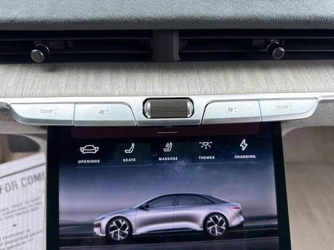 Used 2022 Lucid Air Dream Edition AWD/4WD image 37
