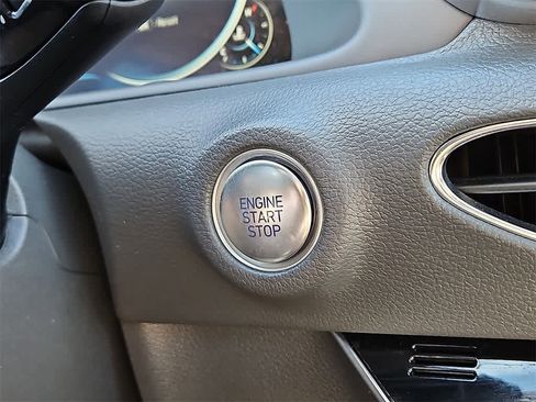 Used 2022 Hyundai Sonata Limited w/ Winter Weather Package image 24