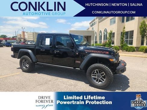 Used 2026 Jeep Gladiator Mojave AWD/4WD image 1