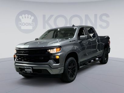 New 2026 Chevrolet Silverado 1500 Custom w/ Turbomax Blackout Package