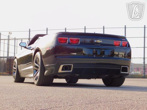 Used 2011 Chevrolet Camaro SS image 18