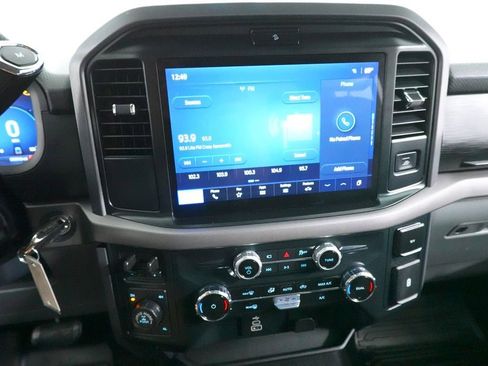 Certified 2025 Ford F150 XLT w/ Equipment Group 301A Standard image 15