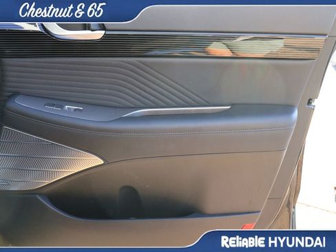 Used 2024 Hyundai Palisade Calligraphy FWD image 8