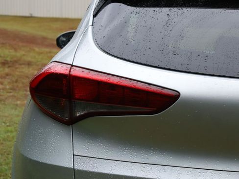 Used 2018 Hyundai Tucson SEL AWD/4WD image 21