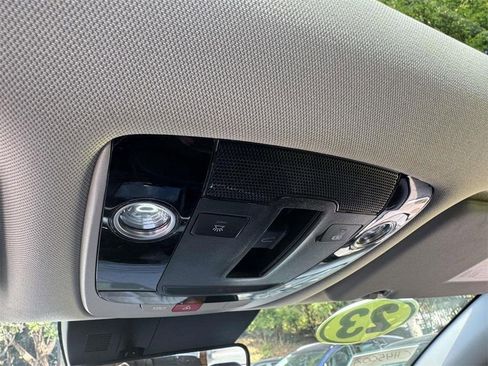 Used 2023 Kia Sportage SX Prestige image 31