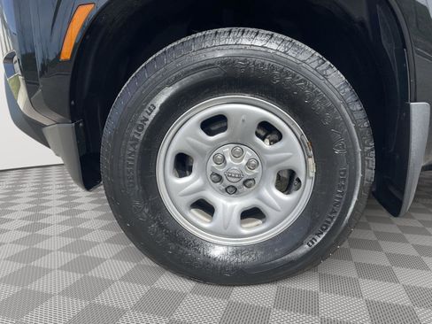 Used 2022 Nissan Frontier S w/ Technology Package image 19