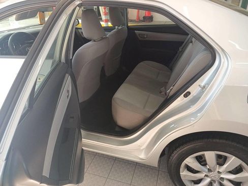 Used 2015 Toyota Corolla LE FWD image 11