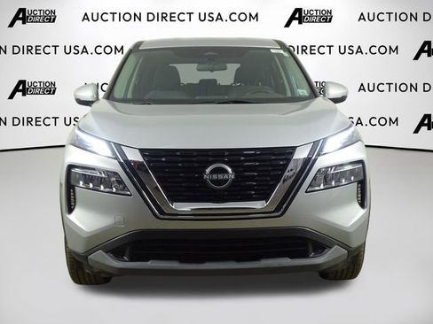 Used 2022 Nissan Rogue SV AWD/4WD image 3