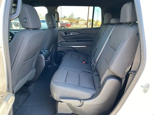 Used 2024 Chevrolet Traverse LS image 29