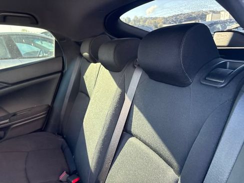 Used 2019 Honda Civic Sport image 10