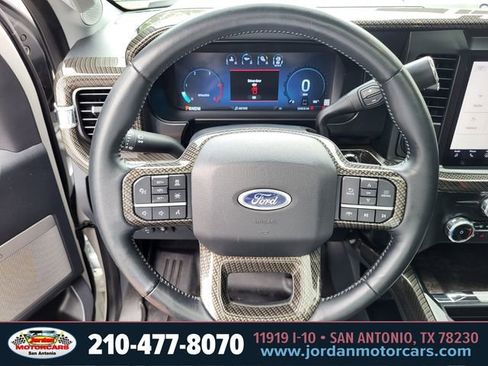 Used 2023 Ford F250 Lariat w/ Lariat Ultimate Package AWD/4WD image 27