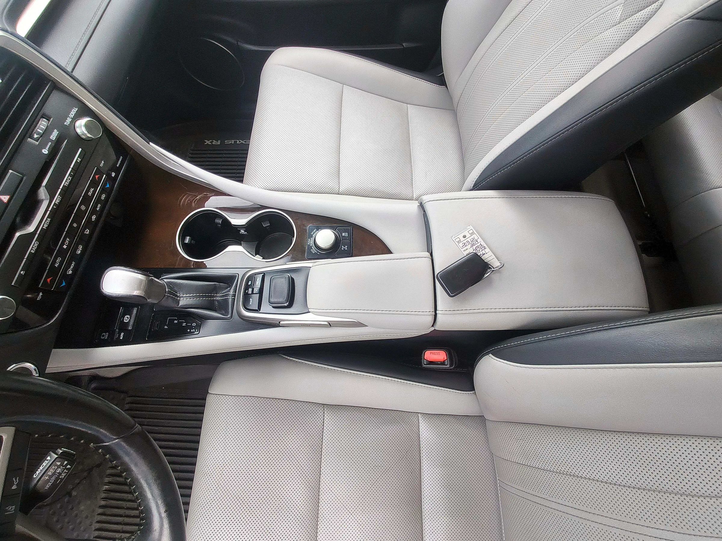 Used 2019 Lexus RX 350 AWD w/ Navigation Package image 25