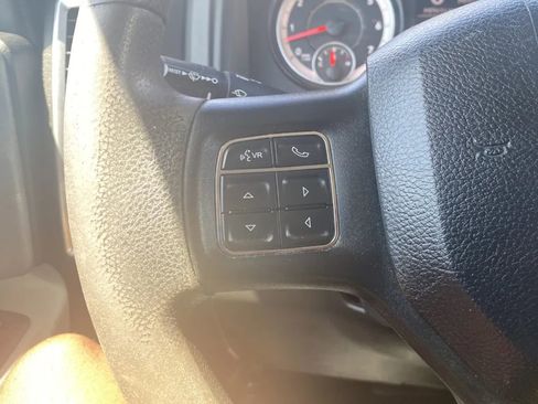 Used 2020 RAM 1500 Classic SLT AWD/4WD image 21