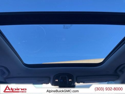 Used 2022 Jeep Grand Cherokee Limited w/ Luxury Tech Group II image 19