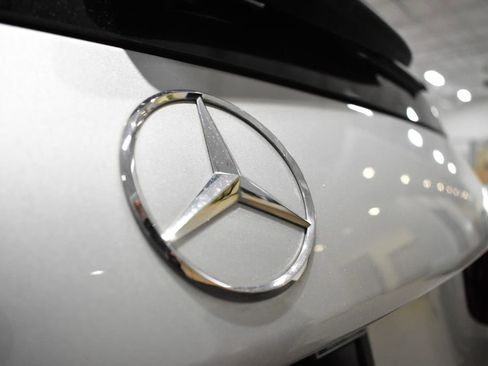 Used 2020 Mercedes-Benz GLB 250 4MATIC image 15