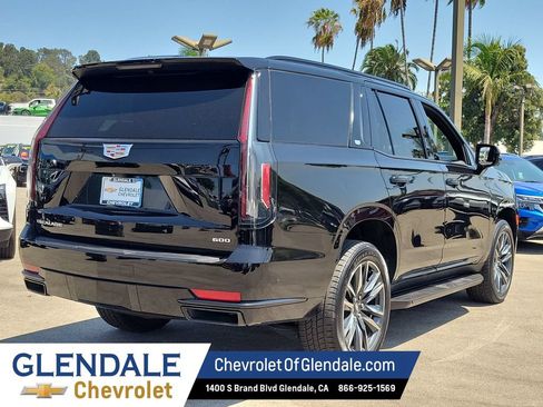 Certified 2024 Cadillac Escalade Sport RWD image 11