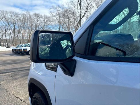 Certified 2022 GMC Sierra 1500 Elevation w/ LPO, Elevation Black Package image 26