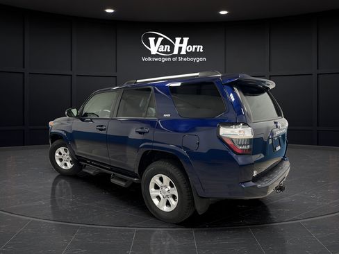 Used 2019 Toyota 4Runner SR5 Premium AWD/4WD image 5