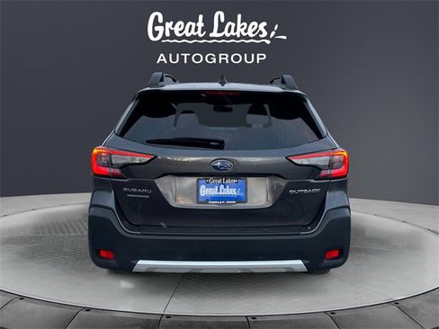 Used 2023 Subaru Outback Limited image 4