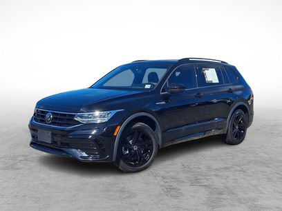 Used 2024 Volkswagen Tiguan SE R-Line