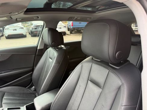 Used 2017 Audi A4 2.0T allroad Premium Plus w/ Technology Package image 39