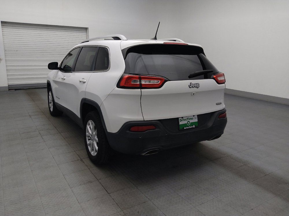 Used 2017 Jeep Cherokee Latitude w/ Safety/Convenience Group FWD image 5