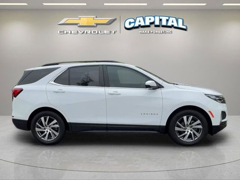 Used 2023 Chevrolet Equinox LT FWD image 7