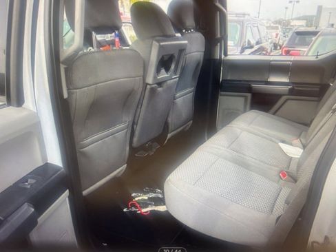 Used 2017 Ford F250 XLT w/ XLT Premium Package image 10