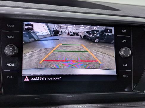 Used 2024 Volkswagen Taos SEL image 22