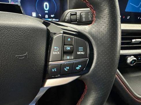 Used 2025 Ford Explorer ST-Line AWD/4WD image 13