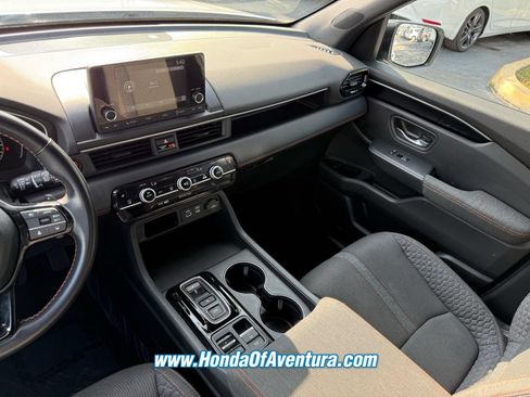 Certified 2023 Honda Pilot Sport image 15