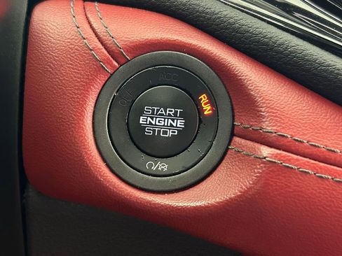 Used 2021 Dodge Durango R/T w/ Blacktop Package RWD image 35
