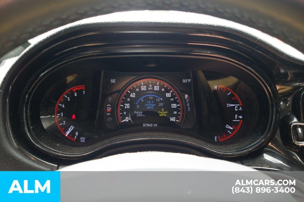 Used 2023 Dodge Durango R/T RWD image 12