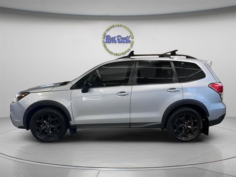 Used 2018 Subaru Forester 2.5i Premium AWD/4WD image 2