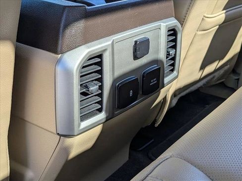 Used 2018 Ford F150 Lariat w/ Equipment Group 502A Luxury image 18