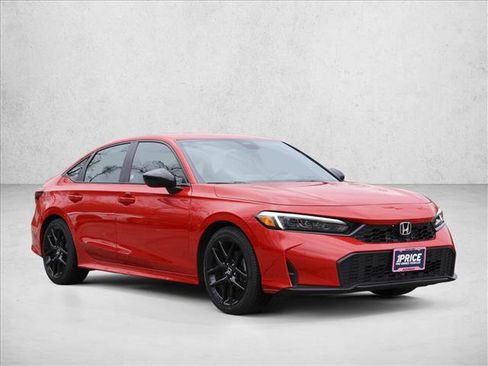 Used 2025 Honda Civic Sport image 3