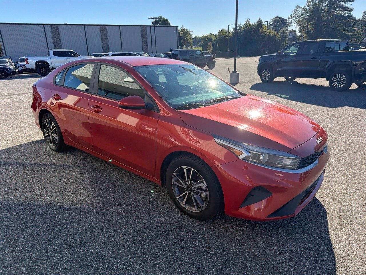Used 2024 Kia Forte LXS FWD image 11
