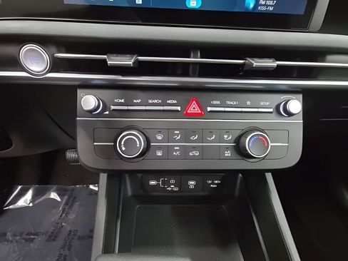 New 2026 Hyundai Tucson SE image 26