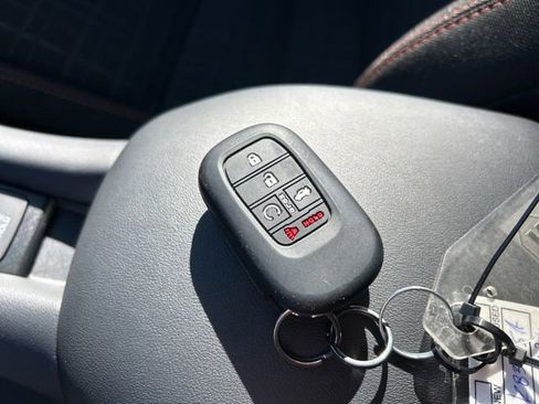 Used 2024 Honda HR-V Sport image 41