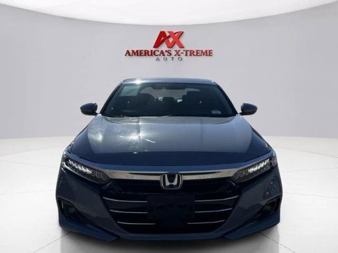 Used 2021 Honda Accord Touring image 8