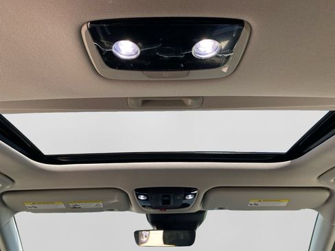 Certified 2024 Kia Seltos EX AWD/4WD image 35