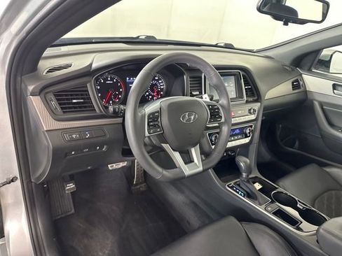Used 2018 Hyundai Sonata Sport image 13