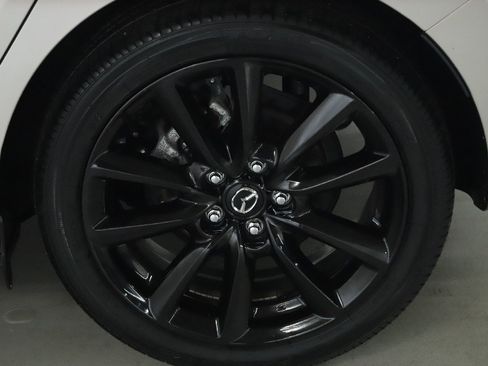 Used 2022 MAZDA MAZDA3 s image 40