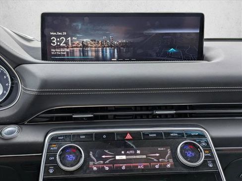 Used 2021 Genesis GV80 2.5T w/ Prestige Package 05 image 12