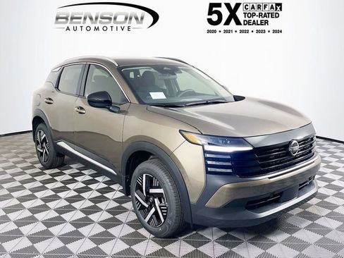 New 2026 Nissan Kicks SV image 1