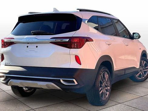 Used 2023 Kia Seltos S image 12