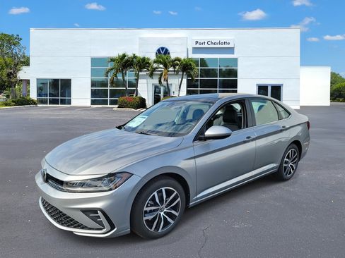 New 2026 Volkswagen Jetta SE FWD image 34