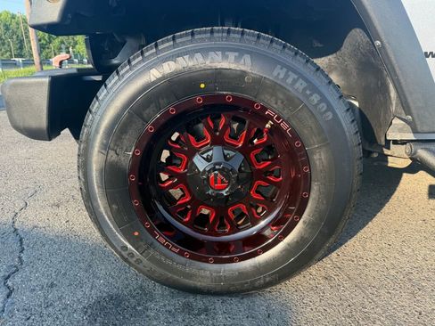 Used 2016 Jeep Wrangler Unlimited Sport w/ Quick Order Package 24S image 34